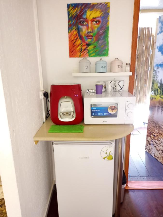 Ferienwohnung קאסה גומז Kiryat Ekron Exterior foto